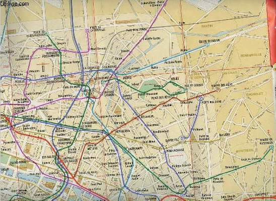 Un plan du Mtro Bus Rer de Paris - Ratp 82 - plan dpliant en couleur d'environ 65 x 45 cm.